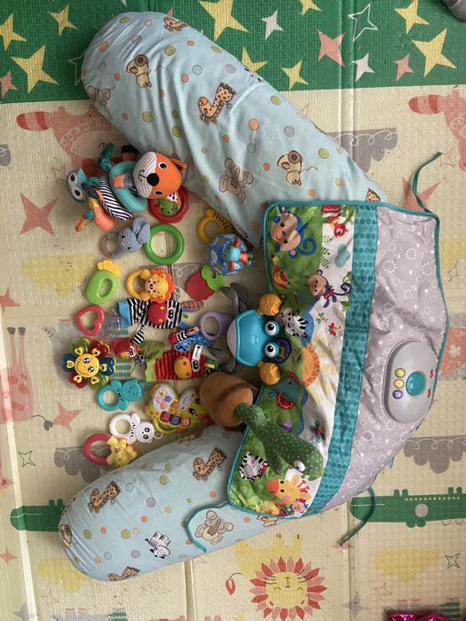 Подушка для вагітних + іграшки від 0 до 2 років