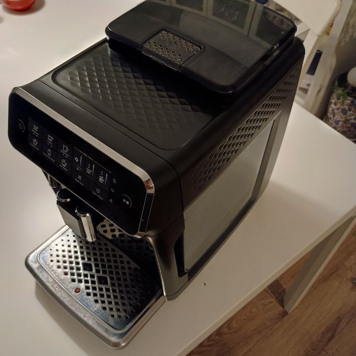 Ekspres automatyczny Philips Latte Go