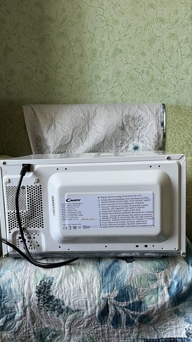 Микровалновая печ CANDY