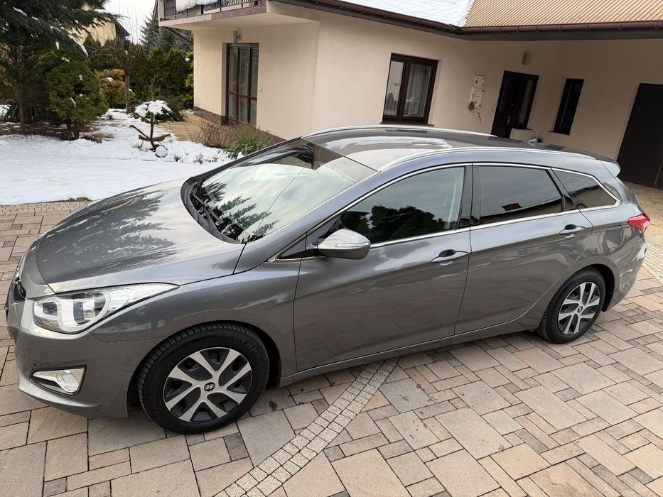 Hyundai i40 Doinwestowany Nowy Rozrząd Stan BDB Gwarancja Pisemna !!!