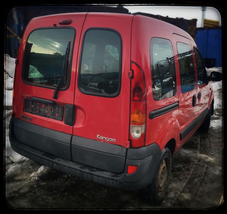 Renault Kangoo zderzak tył