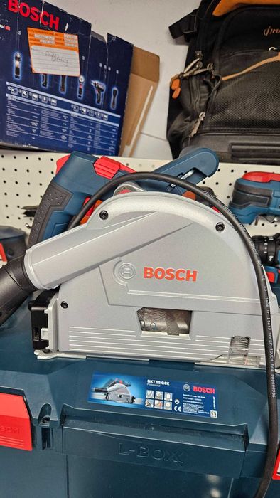 Pilarko-zagłębiarka Bosch GKT 55 GCE 1400W 165mm + LBOXX