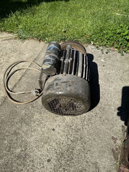 Silnik elektryczy 230V 1.1KW 1440 obr/min