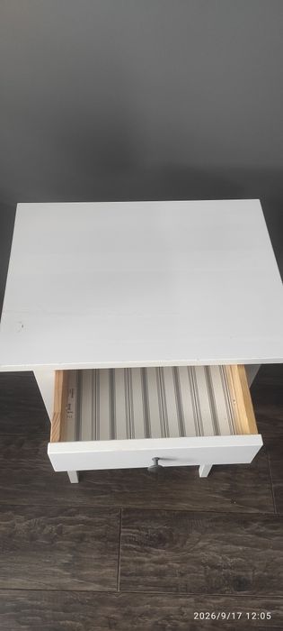 Szafka nocna Hemnnes Ikea
