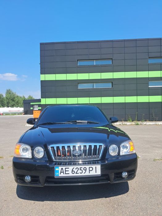 Продам Kia Madgentis