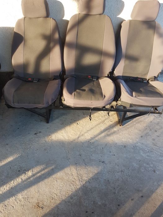 Деталі салону сидіння