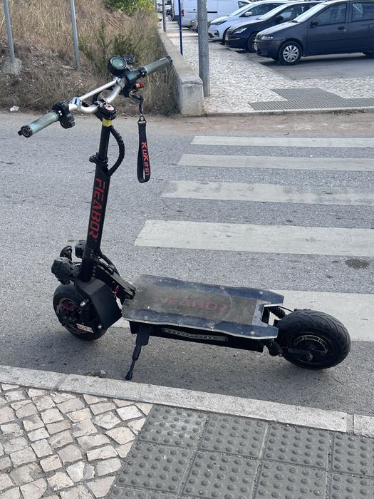 Trotinete 5600w muita potencia