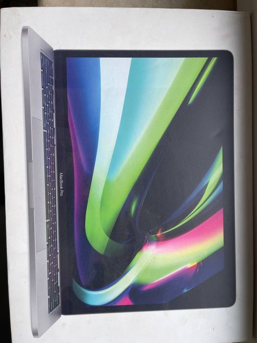Комп’ютер ноутбук MacBook pro 13 2020 M1, 8 GB , Ram 256 GB