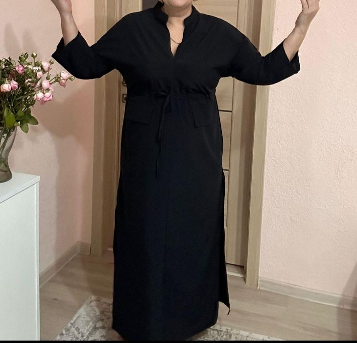 Вишукане чорне плаття