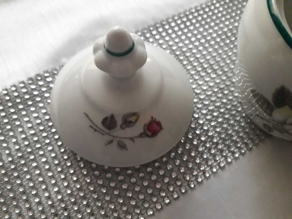 Cukiernica wys.14 x średnica10cm. Produkt polski.