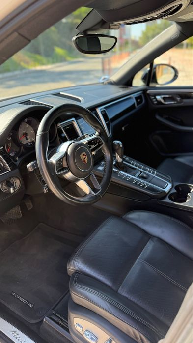 Porsche Macan S 3.0 V6 - Full Extras