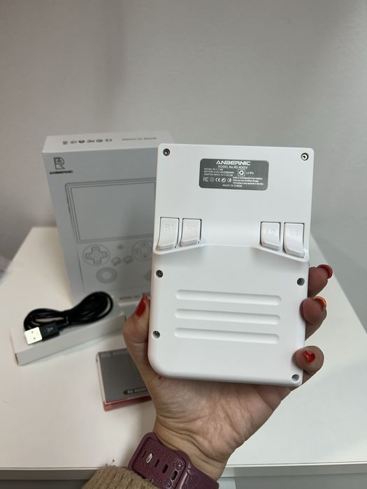 Consola Anbernic RG40XX V Branca Nova
