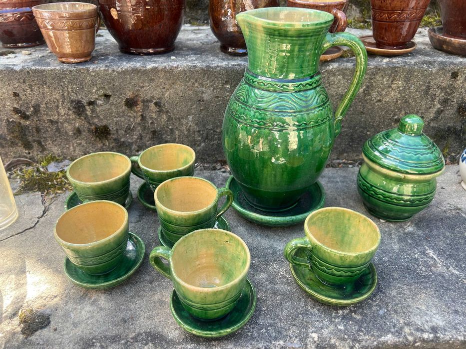 Serwis 6 filiżanek z dzbanem i cukiernicą Rędocin