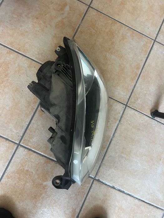 Otica esquerda Vw Up ref: 1S1.941.015.N