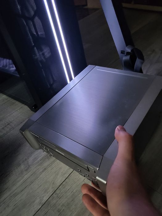 Wieża Technics HD55