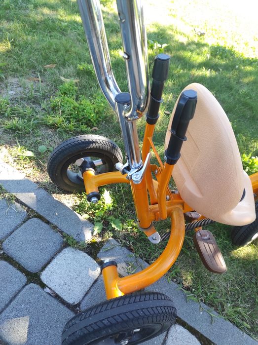 Велосипед з батьківською ручкою