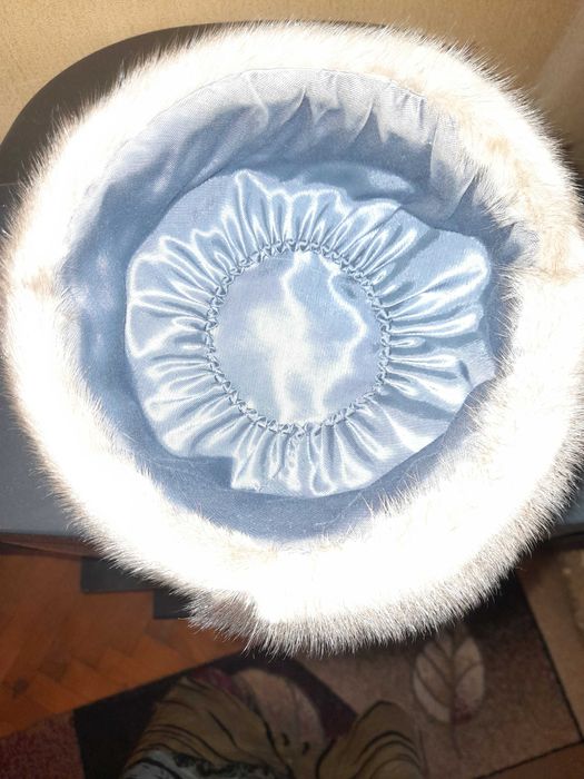 Меховые изделия(норка,песец)