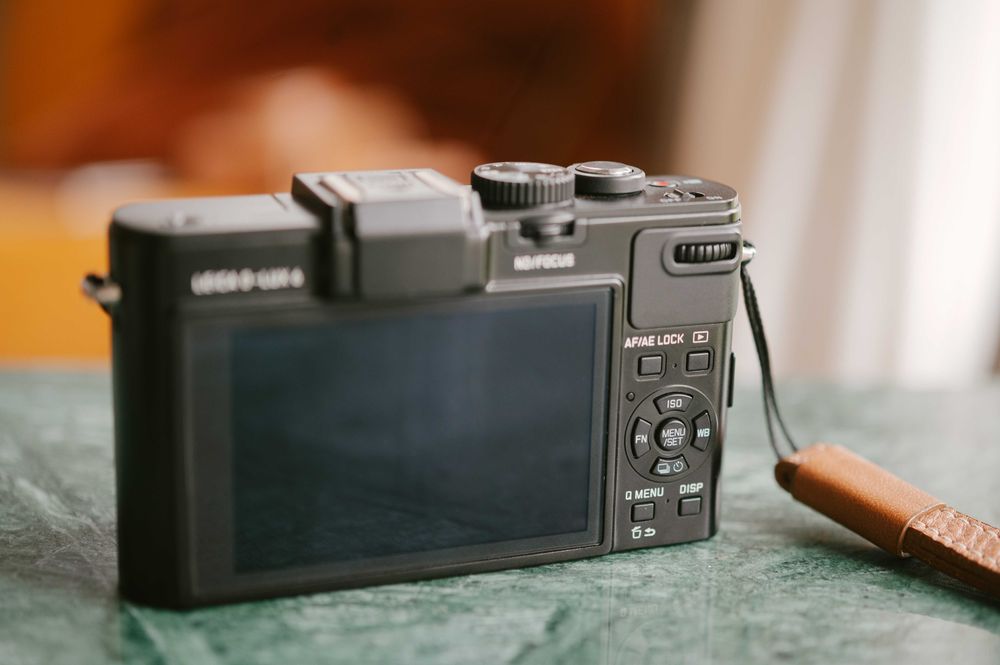 Leica D-Lux 6 - câmara compacta premium