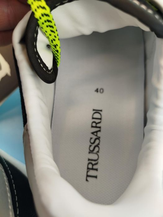 Nowe sneakersy firmy Trussardi