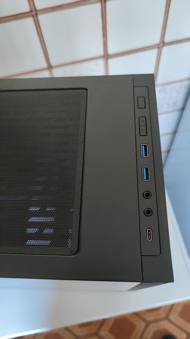 Caixa ATX Lian Li Lancool 205 Mesh-C Preta Vidro Temperado64553178184193124