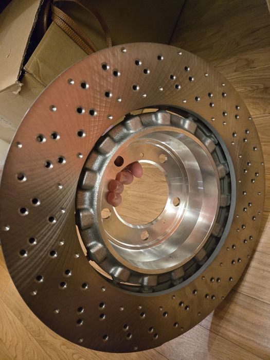 Porsche Cayman GT4 Tarcze hamukcowe tył 9GT615601F 9GT615602F