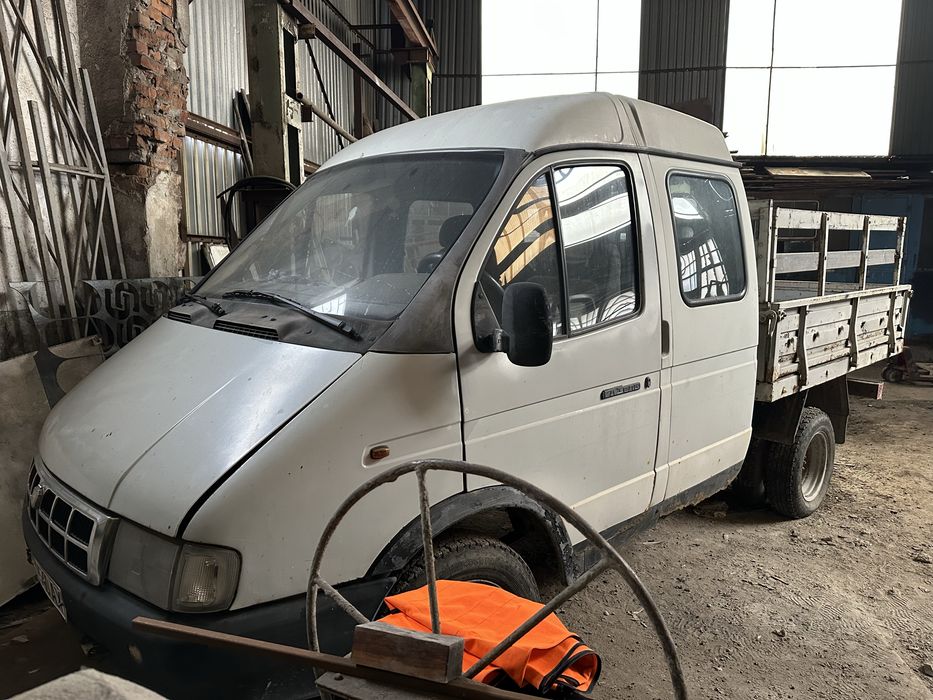 Продам газель 2001 року