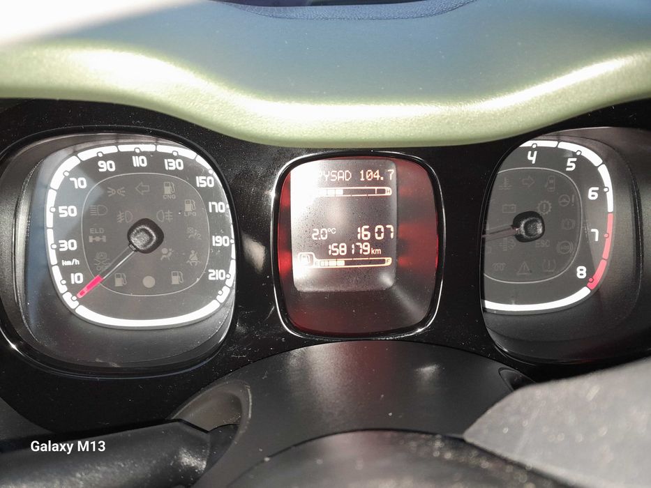 Fiat Panda 4x4, małe auto z napędem 4x4, panda terenówka,