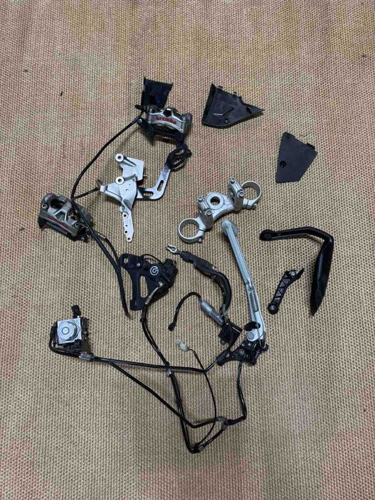 Руль Triumph Tiger 900