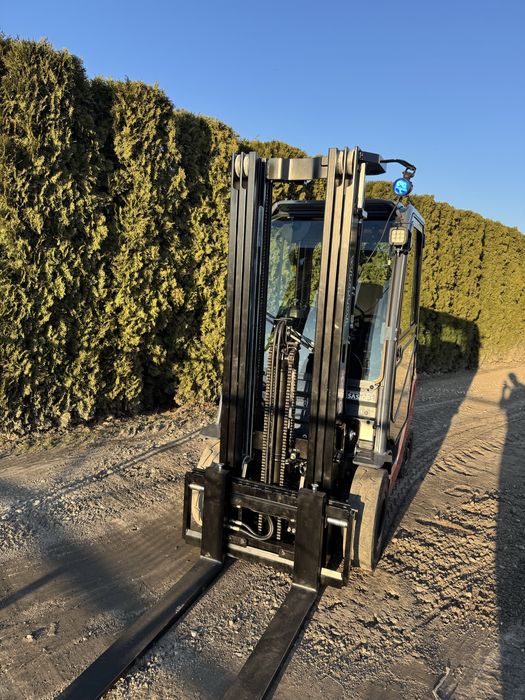 Wózek widłowy Toyota 8fgf18