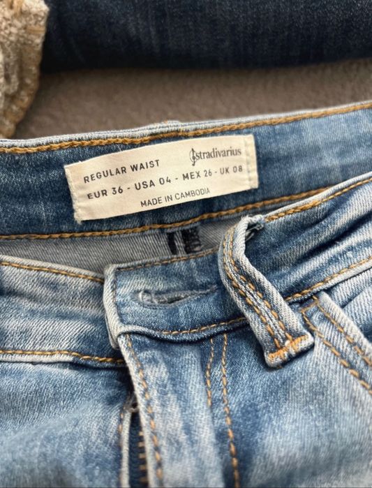 Dżinsy stradivarius
