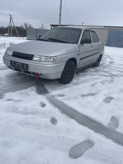 Продам ваз 2110.