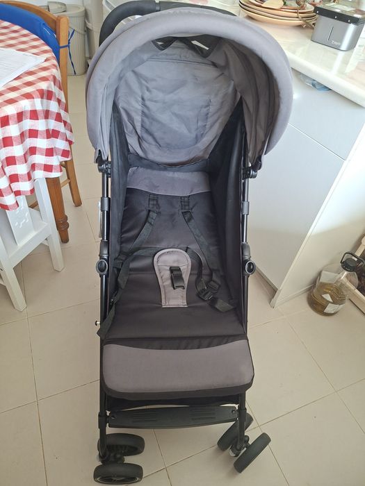 Carrinho de Bebé