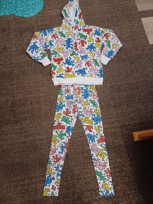 Dres Reserved 164cm