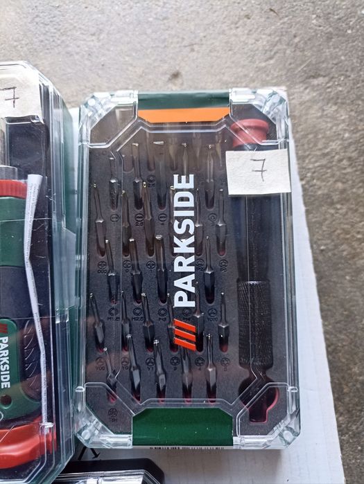 Roquetes e chaves de precisão Parkside e Bosch