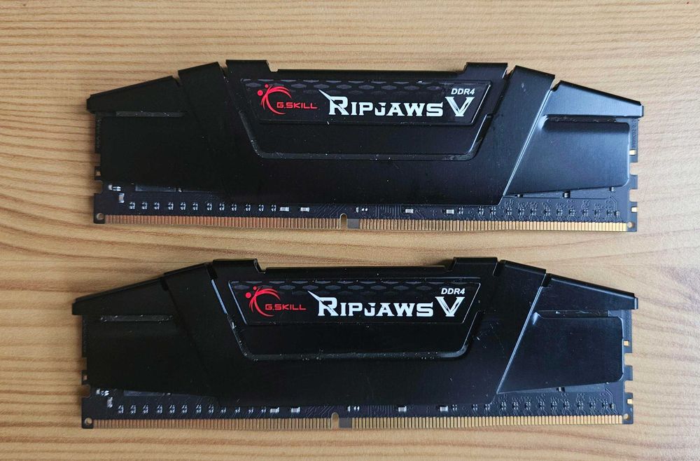 Pamięć RAM DDR4 64GB G.Skill Ripjaws V (2x32GB)