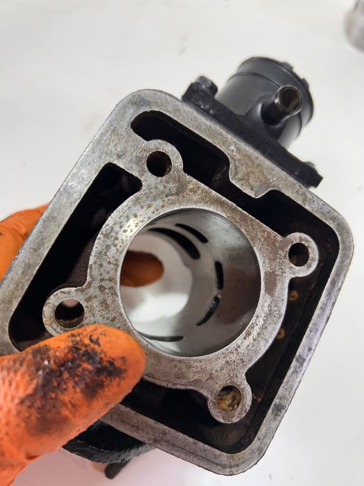 Cylinder+tlok yamaha dt 80 lc 53v sprawny