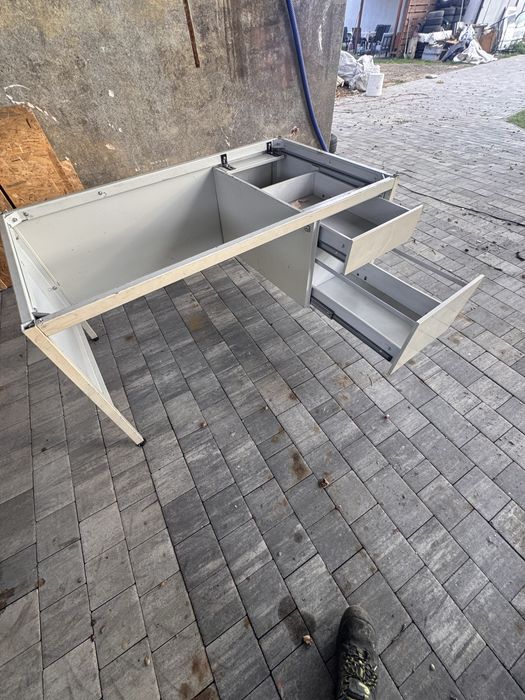 Stoł warsztatowy metalowy (biurko)