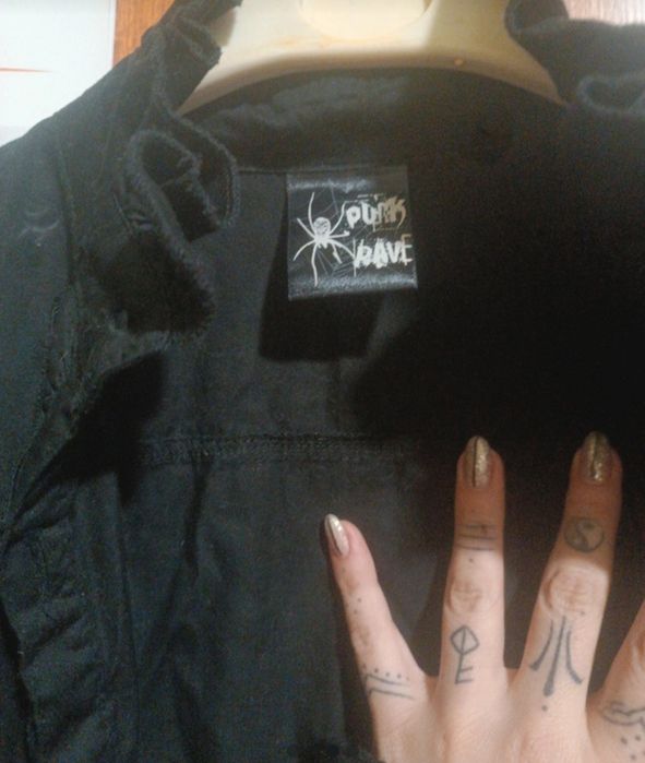 Camisa gótica marca Punk rave