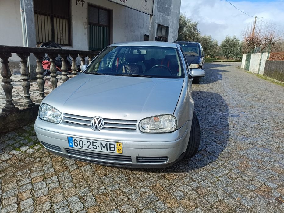 Carro golf 1.4 gasolina