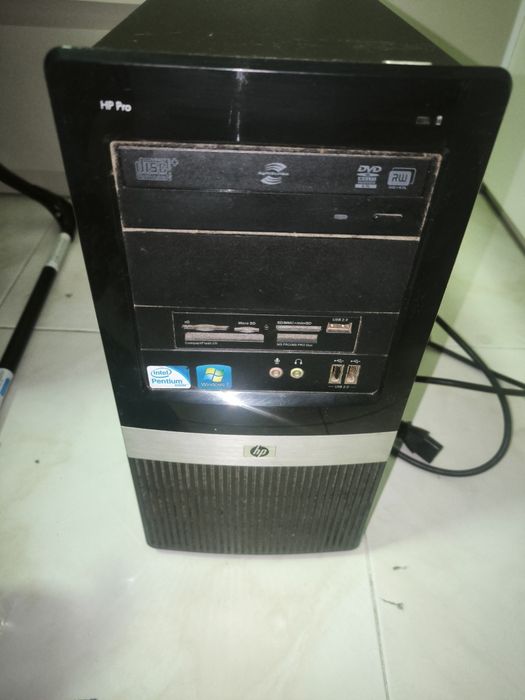 Computador HP Pro – Torre completa e funcional