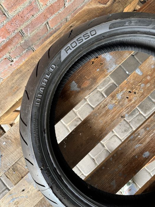 Pirelli Diablo Rosso 120/70 R17 новое