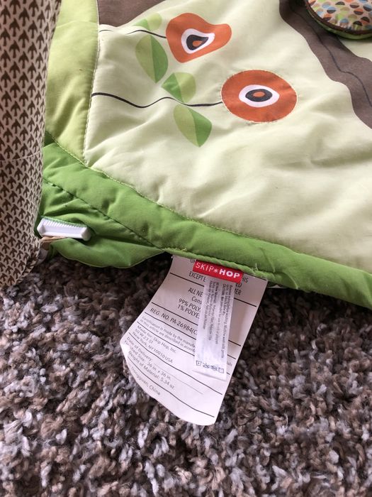 Mata edukacyjna Skip Hop