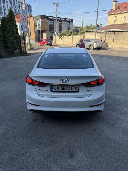 Hyundai Elantra 2016 VIN KMHD841FBHU197624 фото оголошення 4 з 17