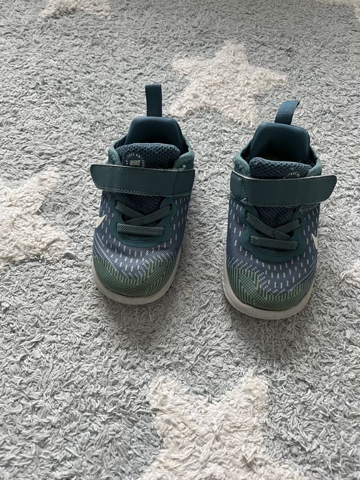 Ténis Nike azuis menino