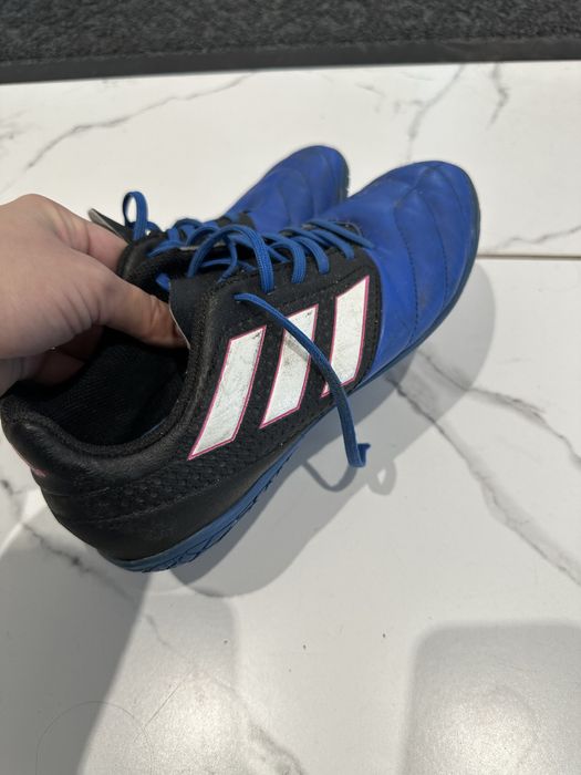 Футбольні бутси хлопчик