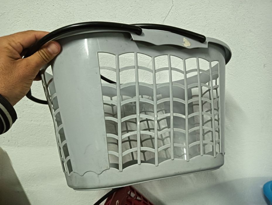 cestos variados cada 2 eur