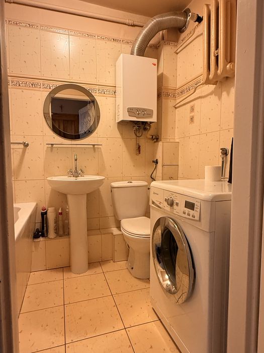 Kopernika 2 pokoje wysoki parter