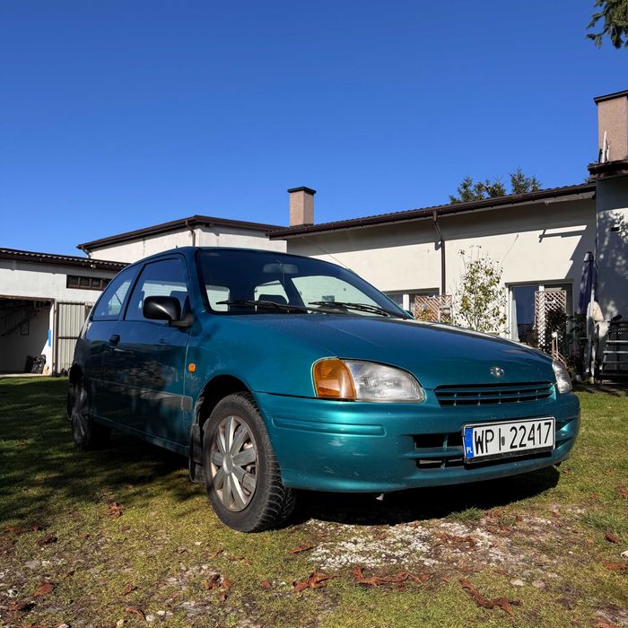 Toyota Starlet