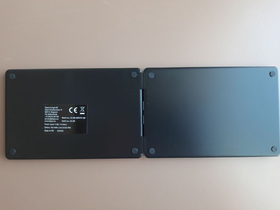 Складна компактна Bluetooth клавіатура iOS, Android, Windows