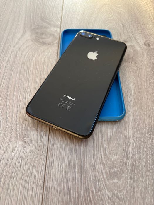 Iphone 8 plus 64GB czarny stan bardzo dobry